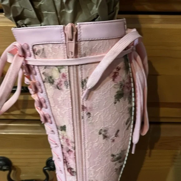 Sugar Thrillz Dolls Kill ON THE VINE FLORAL LACE KNEE HIGH COMBAT BOOTS - Picture 9 of 12